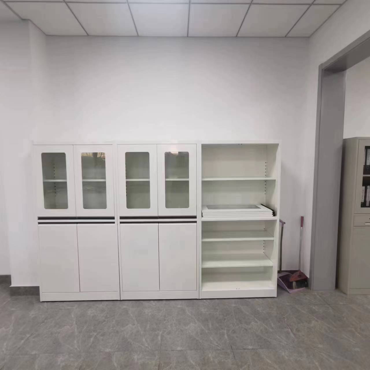 通风柜|工业安全柜|PP酸碱柜|实验家具|净化工程|手术室|实验台|药品柜|器皿柜|万向抽气罩